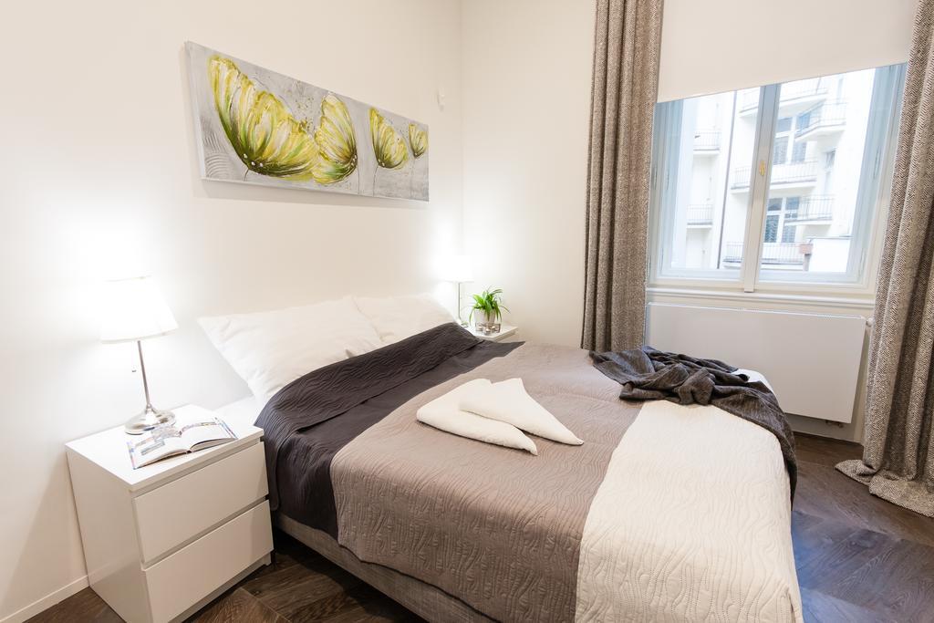 Residence Glamour Premium Praga Exterior foto
